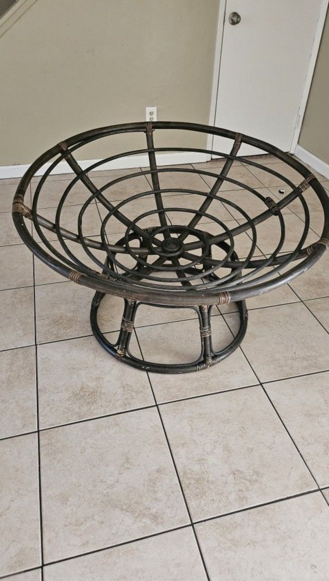 Round Chair