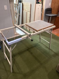 Rousseau  table saw portable stand
