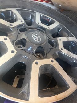 Toyota Tundra Tires