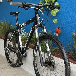 29” Cannondale Mountain Bike 