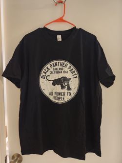 LIKE NEW Vintage Men's Black Panther Party Distressed Black T-shirt Size XL (SE San Diego)