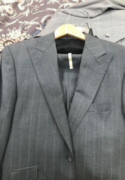 Tom Ford Wide Peak Lapel Grey Pinstripe Bartorelli Napoli Slim Suit For  Sale In Queens, Ny - Offerup