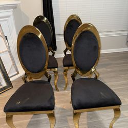 Dinning room chairs set of 4