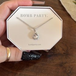New silver necklace 