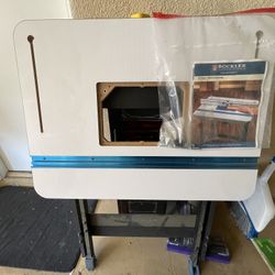 Router Table And Accessories 