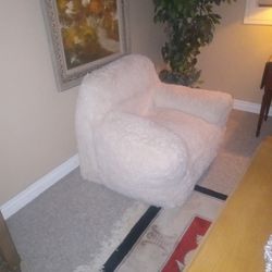 Hobestluk,, Comfy Chair