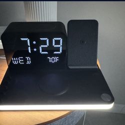 Acer 7 In 1 Charging Station With Clock