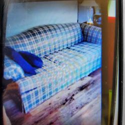 $250 SOFA (QUEEN SLEEPER)   LOVE SEAT & PILLOWS