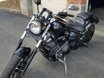 Motorcycle (Yamaha raider )