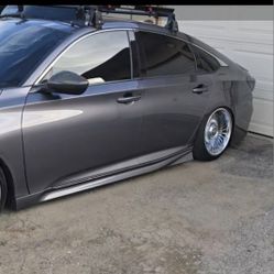 GMR Presents: GMR Dynasty 3 piece wheels 
18"x10 offset +15 5 inch lip 5 114.3 universa 5 lugs size tires 245/40/18 tires the are like 90% 