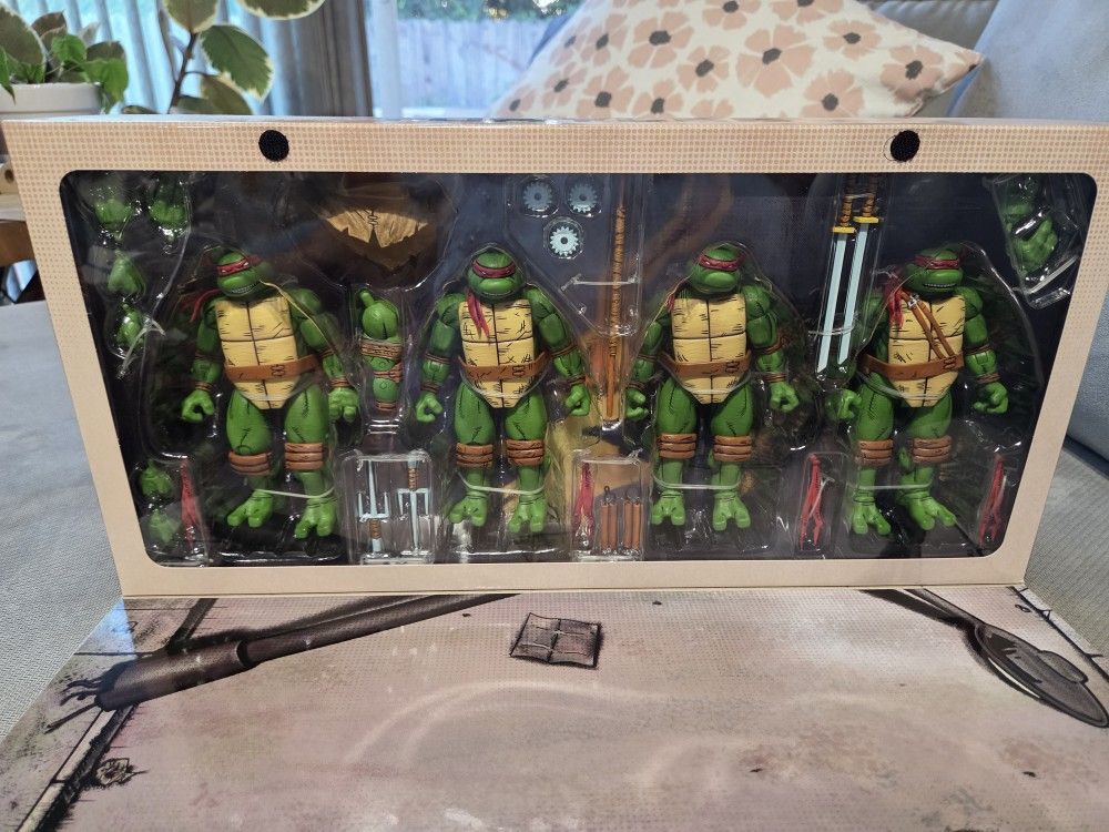 neca TMNT Teenage Mutant Ninja Turtles mirage 4 pack