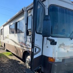 2001 safari rv