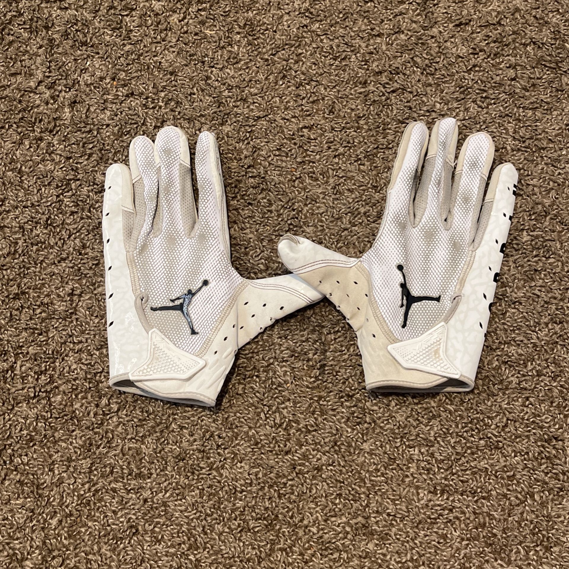 Jordan football gloves