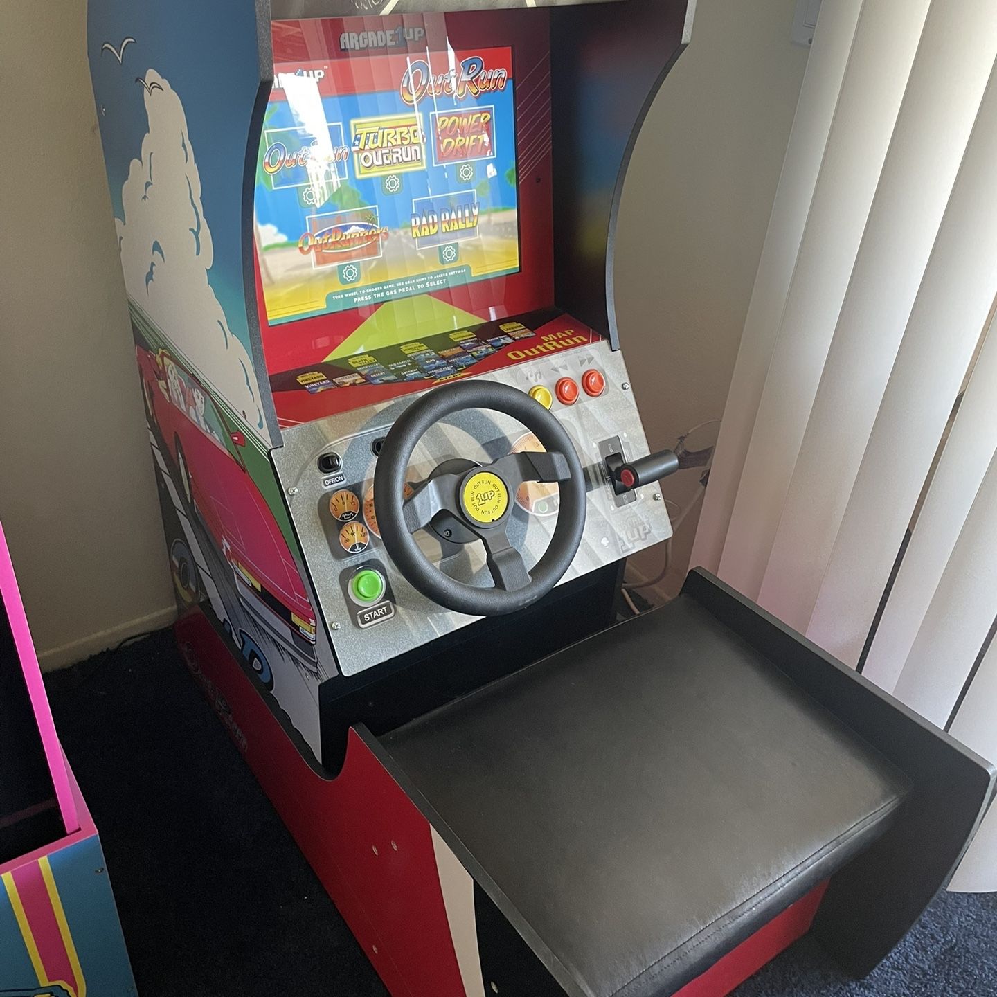 Arcade 1Up OUTRUN Race Car Arcade Game for Sale in Indio, CA - OfferUp