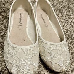 White Lace flats 