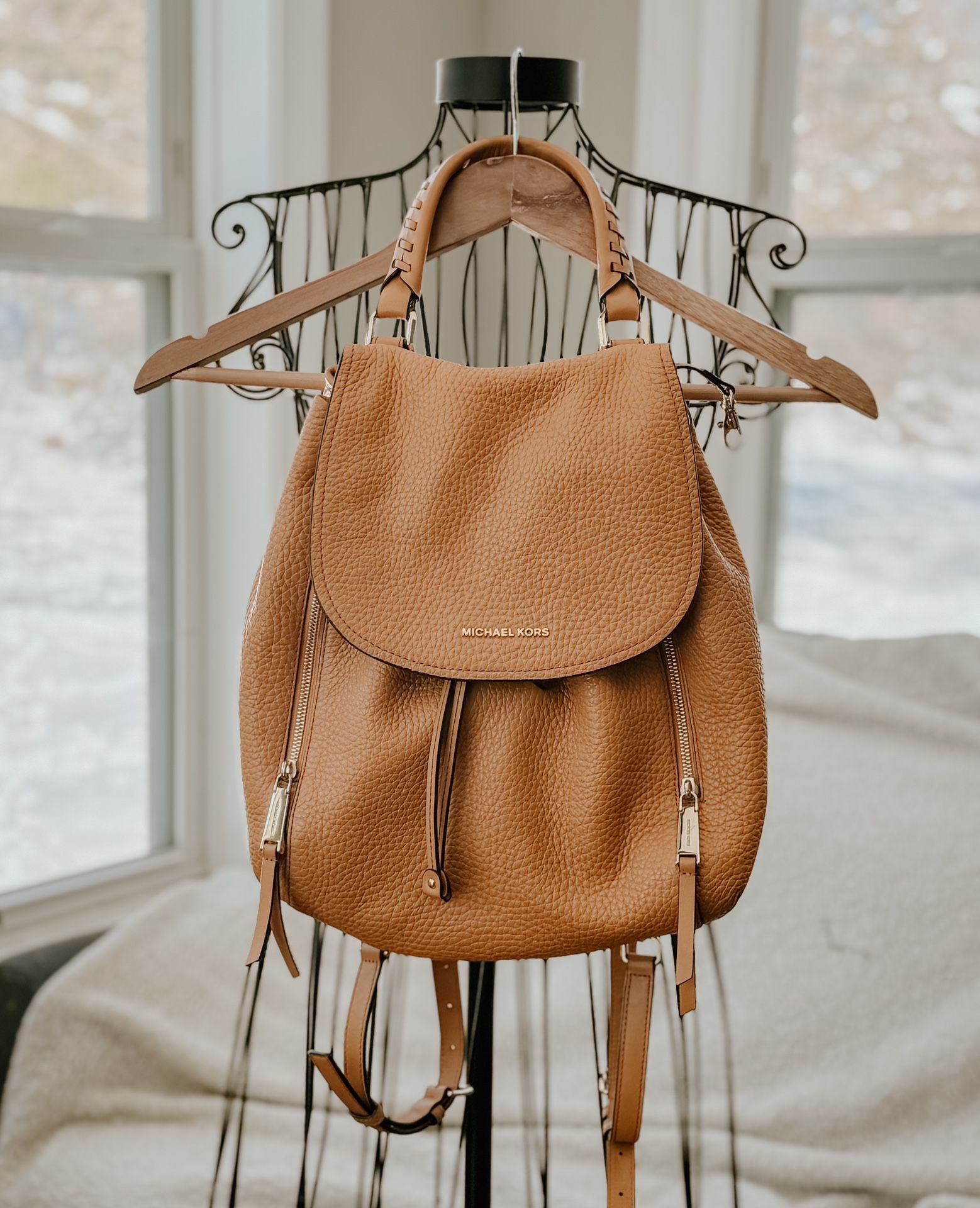 Michael Kors Viv Large Backpack in Marigold