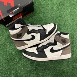 Jordan 1 Mocha (size 11)