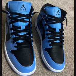 Jordan 1 Mid Royal Blue - Never Worn