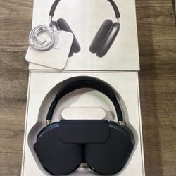 AirPods Max - Midnight *used once* (AppleCare+)
