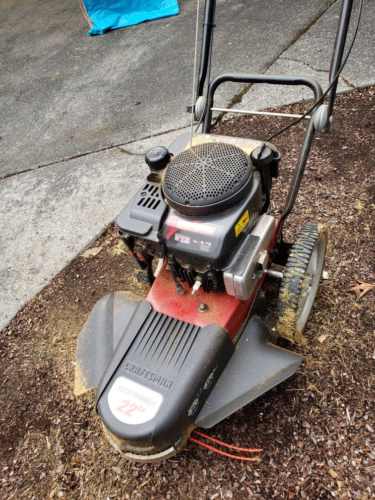 Craftsman Briggs And Stratton 675 Series Weed Trimmer For Sale In Auburn