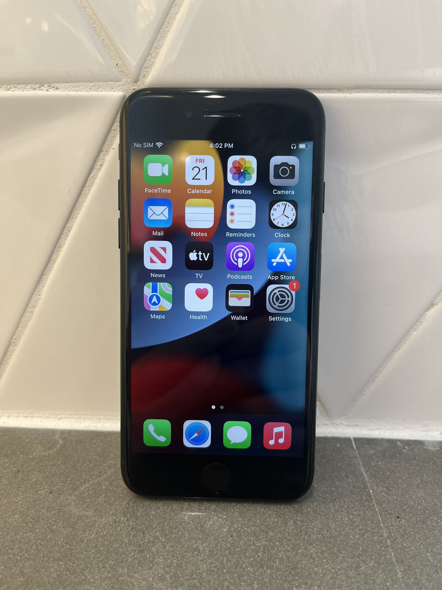 iPhone 7 32 GB Unlocked - Excellent Condition 