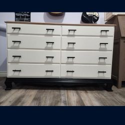 Solid Maple 8 Drawer Dresser $500 OBO 