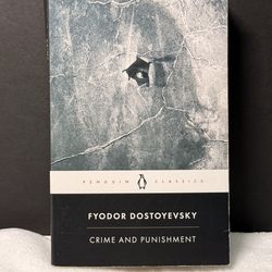 Crime and Punishment - Fyodor Dostoevsky - Penguin Classics Paperback McDuff