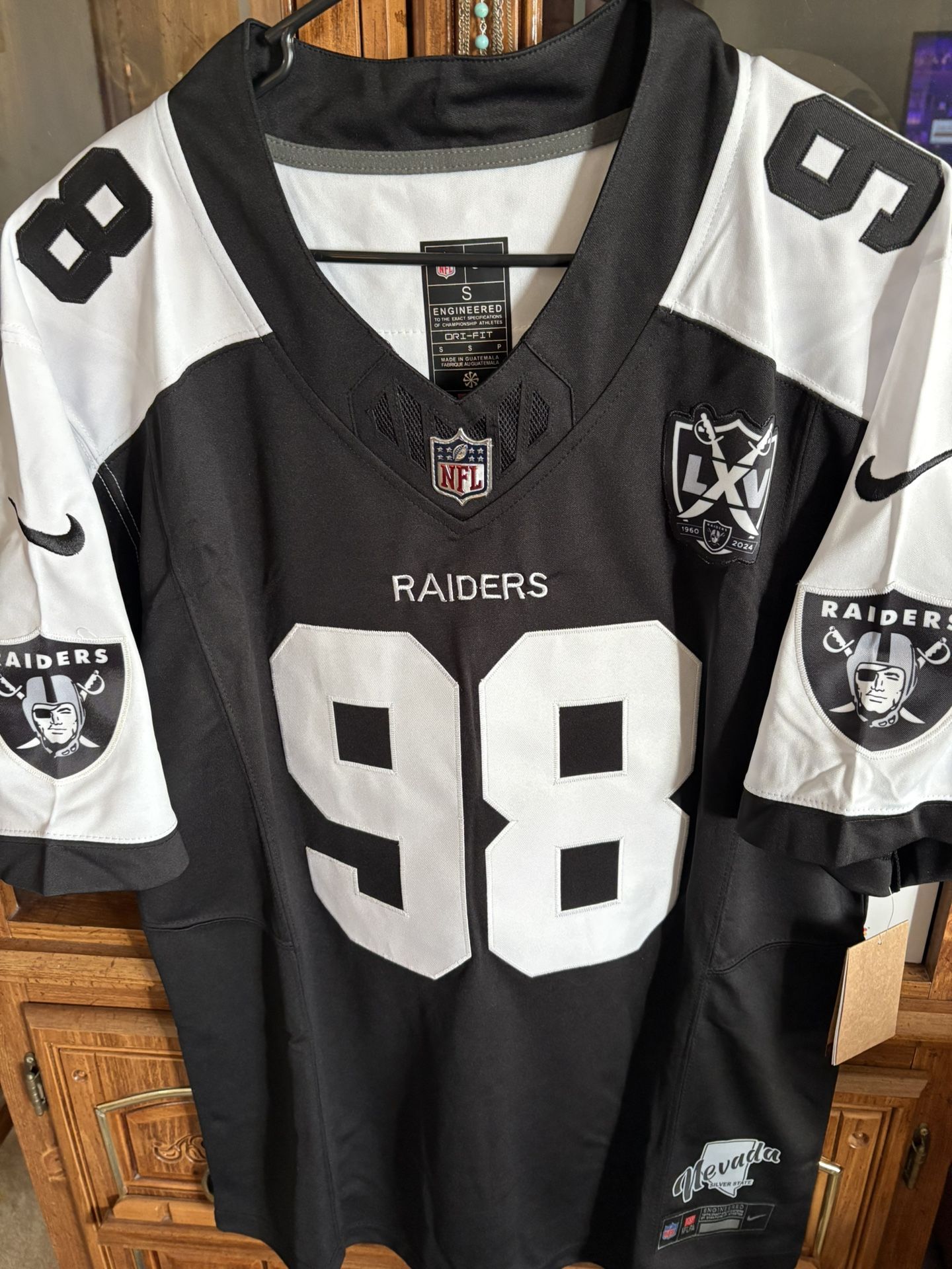 Las Vegas Raiders #98 Crosby Jersey Size Small & Medium