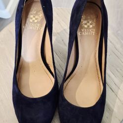 Vince Camuto Blue Heels Size 7 1/2