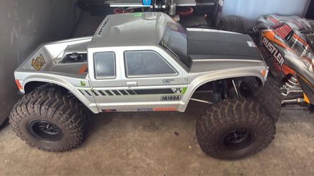 Axial SCX10  coyote
