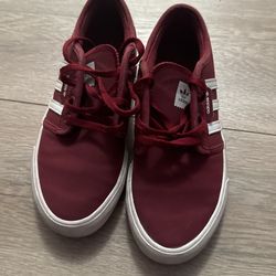 Adidas Size 2 Color Burgandy Están En Buenas Condiciones