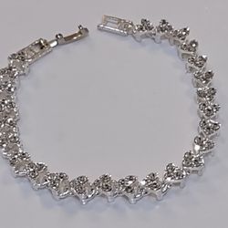 Silver Diamond Tennis bracelet 7' ' inches long 