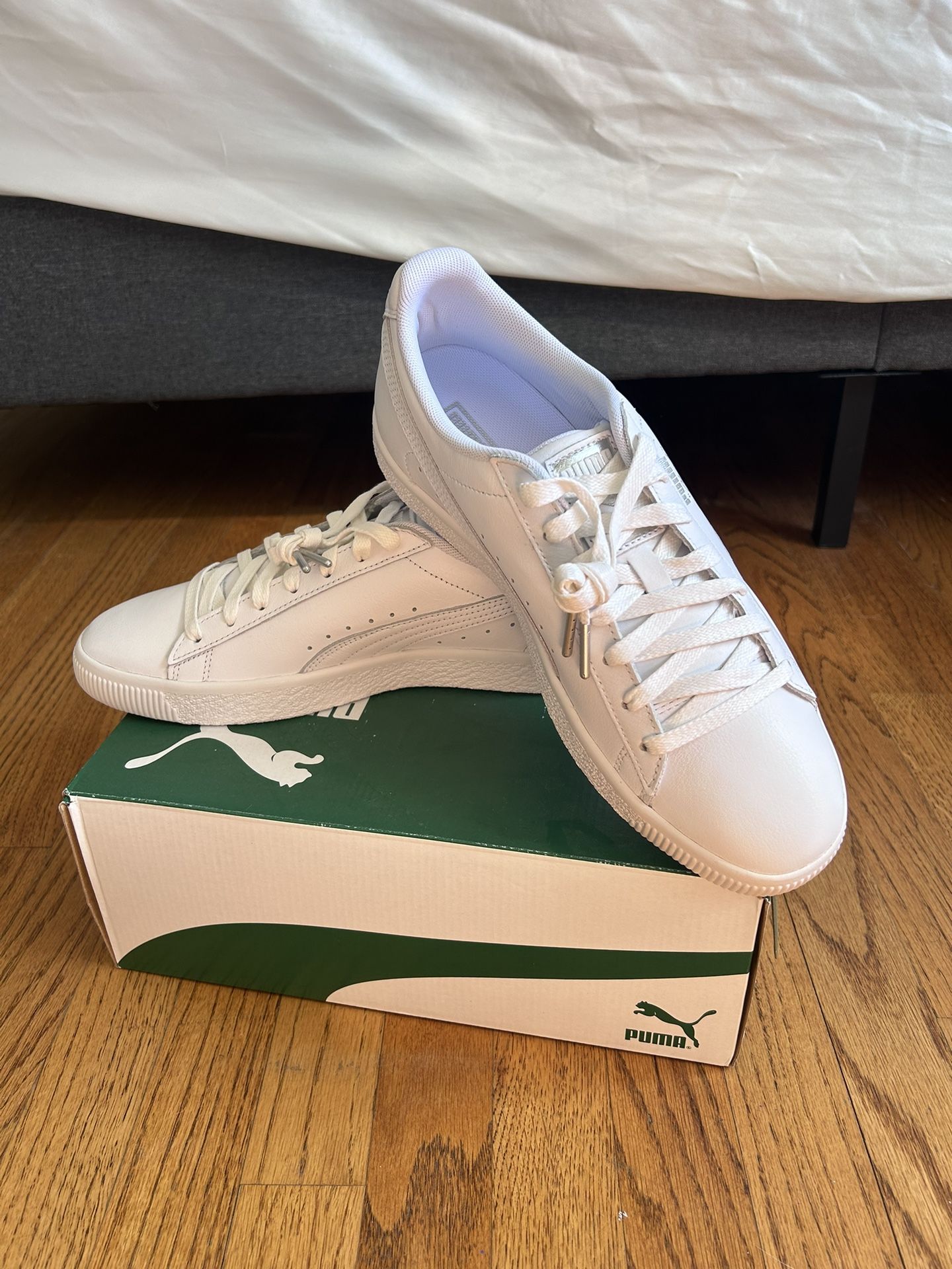 PUMA CLYDE CORE L FOIL SIZE