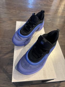 Adidas Boys Basketball Shoe