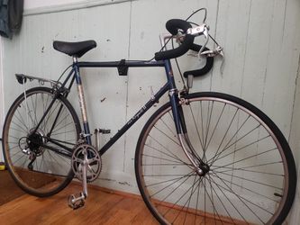 Vintage fuji hotsell royale 12 speed
