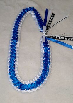 2026 Graduation Leis
