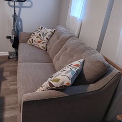 Sofa & Chair 