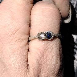 Diamond And blue Sapphire Ring 925