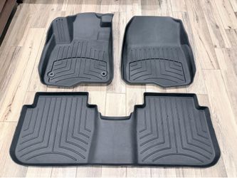 WeatherTech Honda CRV (2023-2026) Floor Liner HP