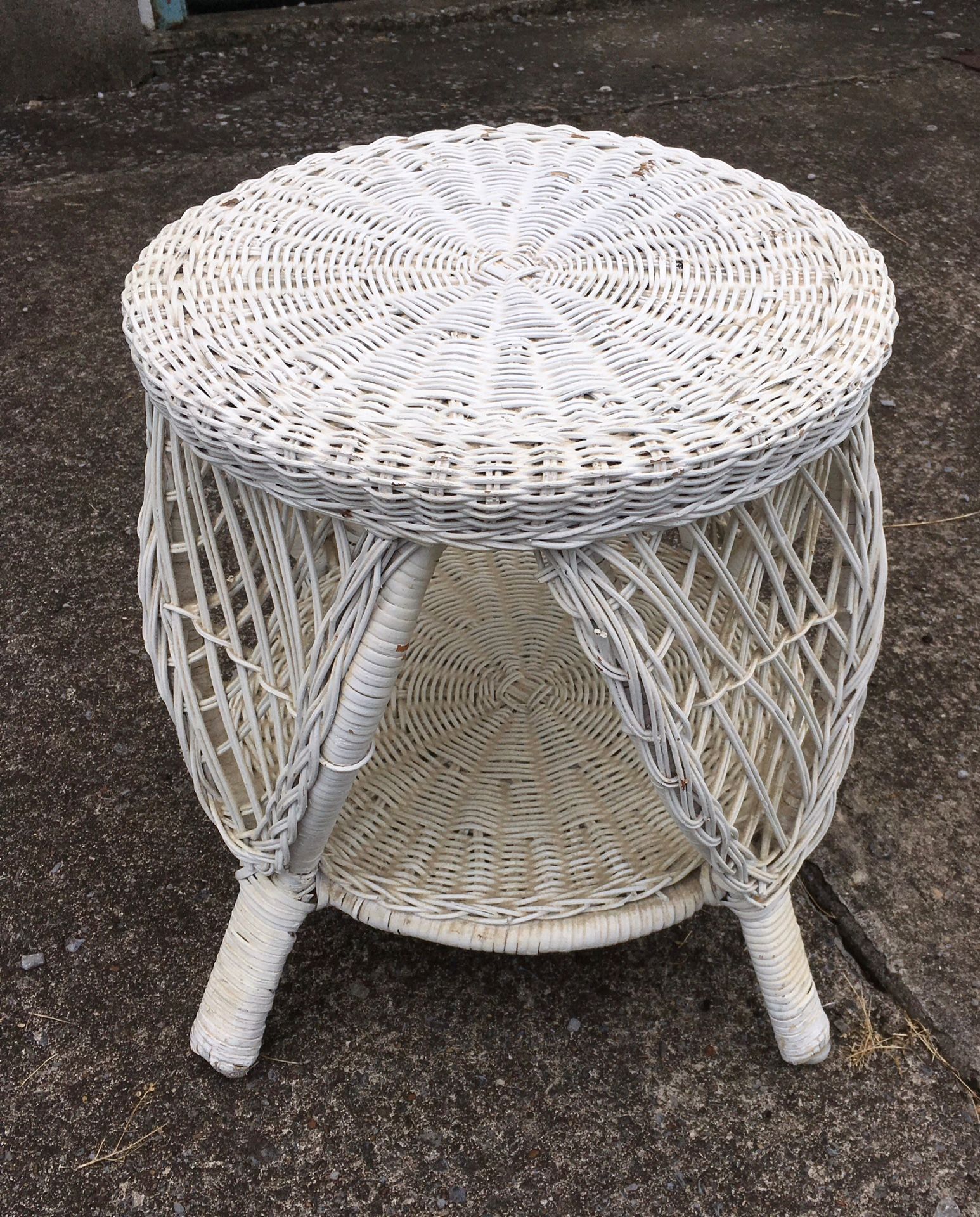 White Wicker Boudoir Stool