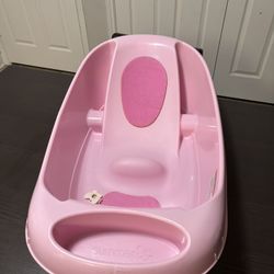 baby bath tub