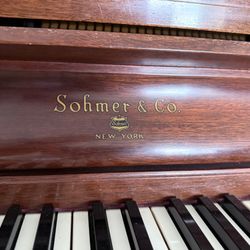Piano - Sohmer & Co.