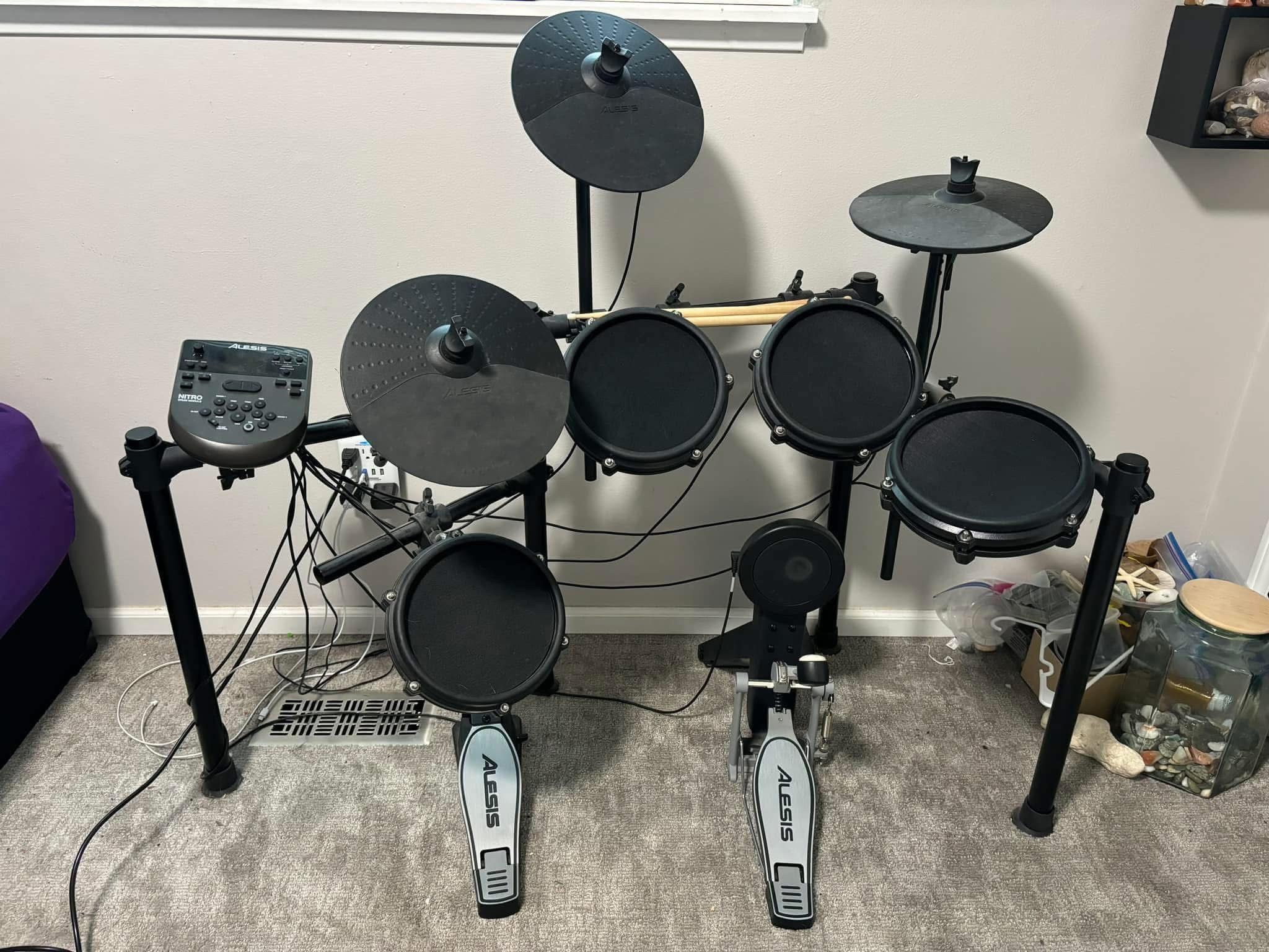 Alesis Nitro Mesh Electric Drum Kit