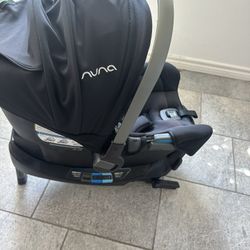 nuna baby carseat
