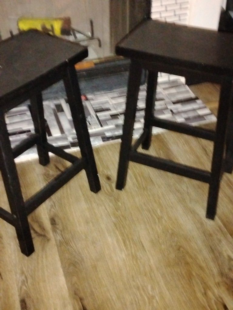 2 Wooden Mainstays Black Stools