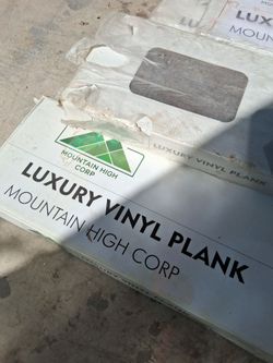 Vinyl  planks %100 water resistan