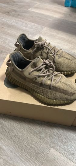 Adidas Yeezy Boost 350 V2 Sneakers