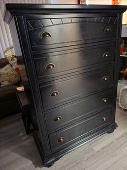 MUST GO TODAY - Sun 8/9: 5 Drawer Dresser, Wayfair
