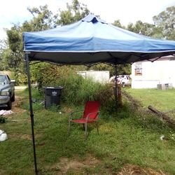 10x10 Canopy Tent On The Wheels Excellent Condition $100 Delivery Available