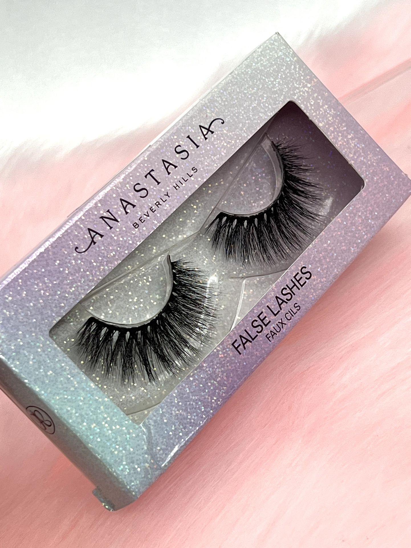 Free Lashes